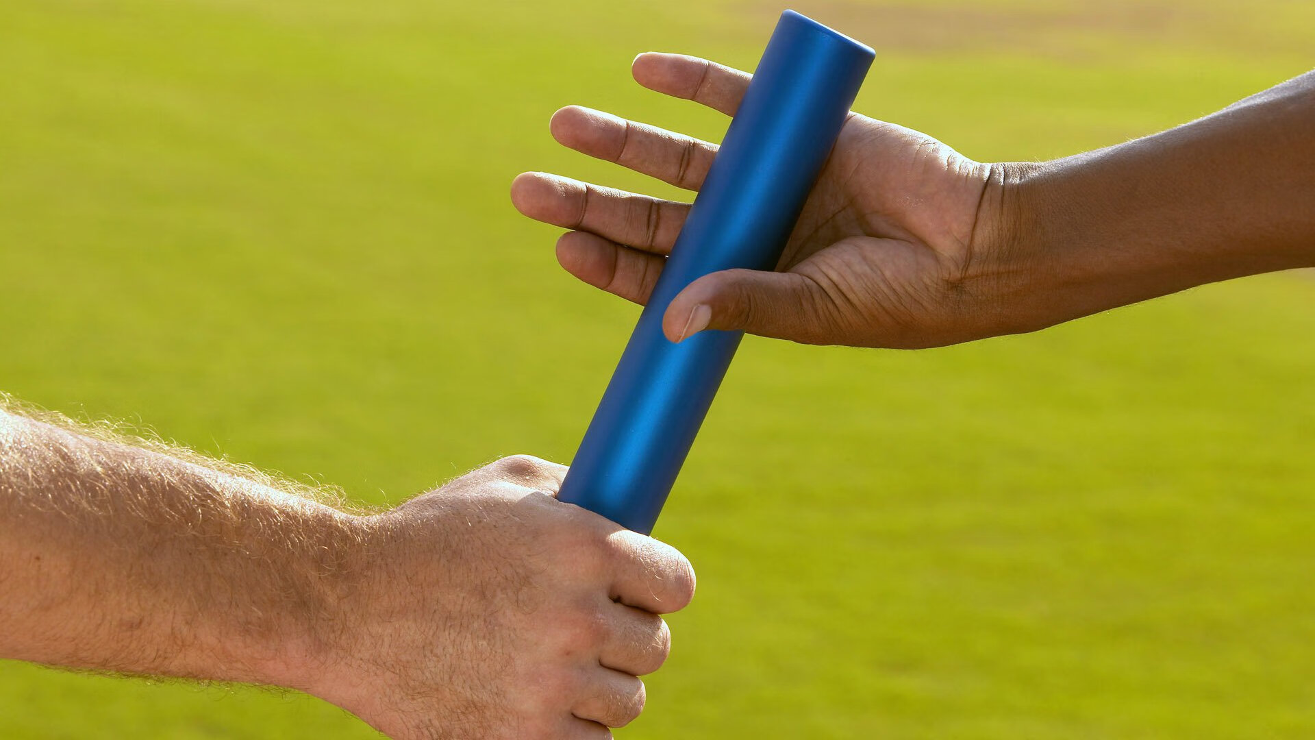 F1赛道与CBA赛场，新疆横扫上海背后的冠军意志