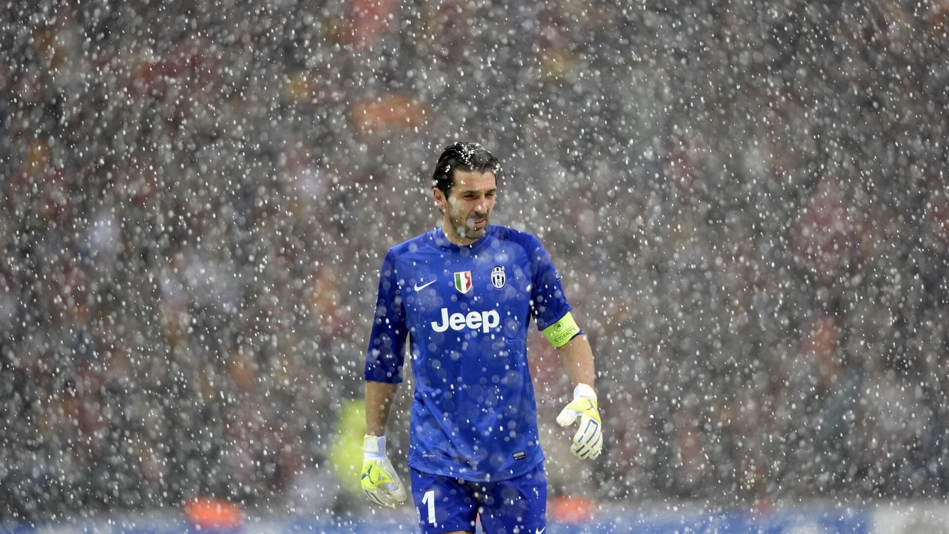 格列兹曼,大场面先生与墨西哥铁蹄下的马里悲歌